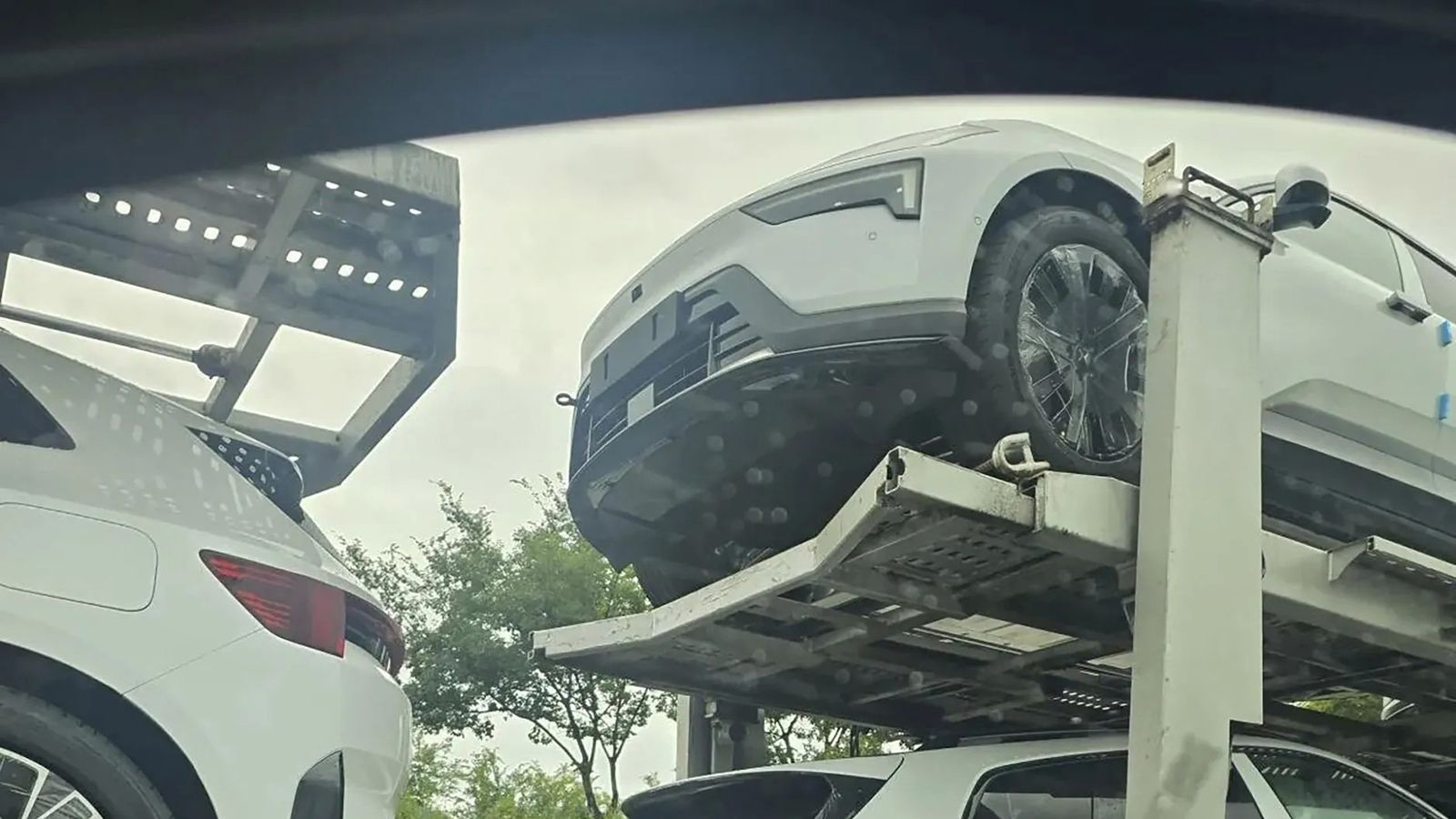 Το νέο SUV, Polestar 4 διέρρευσε!